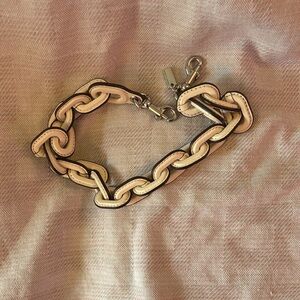 Elegant coach chalk white leather w/ silver hardware short bag strap 21.5” long